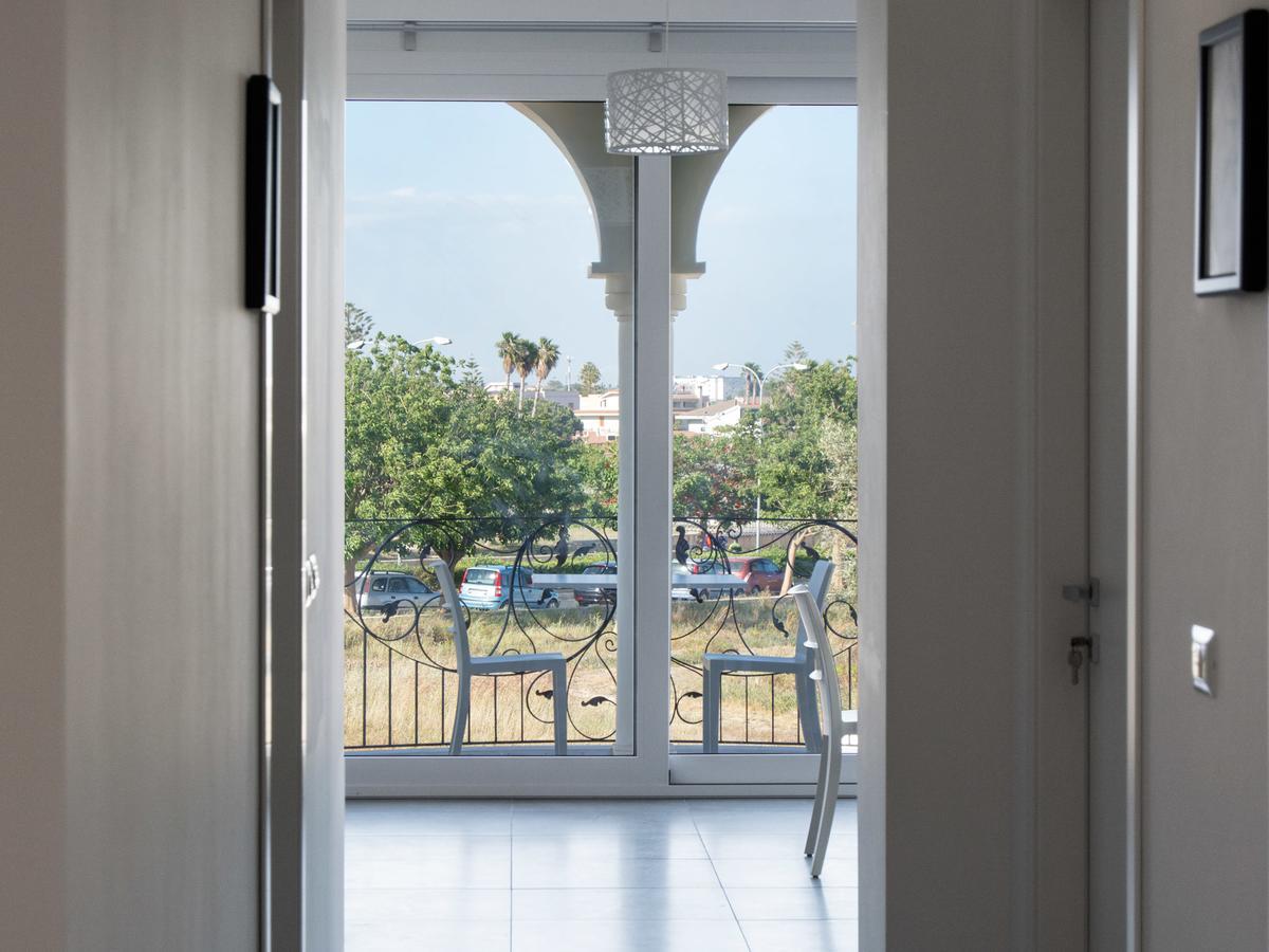 לינה וארוחת בוקר אבולה Ermes מראה חיצוני תמונה